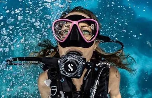 Дайвинг в Рязани глубокое погружение с аквалангом. Ultra Подарки. Дайвинг. Купить дайвинг в Рязани, обучение глубокому погружению, арендовать акваланг и подводное снаряжение. UltraPodarki.ru 8 800 505 95 30. дайвинг погружение Рязань, подводное плавание Рязань, дайвинг клуб Рязань, подарочные сертификаты, глубокое погружение, погружение с аквалангом Рязань, дайвинг центр Рязань, купить дайвинг Рязань