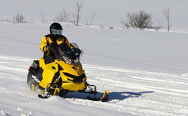 Катание на снегоходах в Рязани в подарок. Сервис Ultra Подарки
. Подарочный сертификат на катание на снегоходах в Рязани с друзьями. Закажите прокат снегоходов в подарок для мужчины по привлекательным ценам. Живописные маршруты для езды на снегоходах это отличная возможность активного отдыха. Сервис UltraPodarki.ru 8 800 505 95 30. катание на снегоходах, подарочный сертификат на катание на снегоходе, прокат снегоходов, прокат снегоходов Рязань, катание на снегоходах Рязань, езда на снегоходе