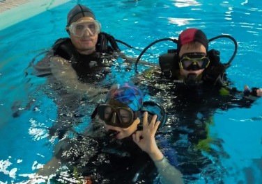 Дайвинг в Рязани глубокое погружение с аквалангом. Ultra Подарки. Дайвинг. Купить дайвинг в Рязани, обучение глубокому погружению, арендовать акваланг и подводное снаряжение. UltraPodarki.ru 8 800 505 95 30. дайвинг погружение Рязань, подводное плавание Рязань, дайвинг клуб Рязань, подарочные сертификаты, глубокое погружение, погружение с аквалангом Рязань, дайвинг центр Рязань, купить дайвинг Рязань