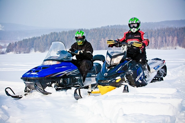 Катание на снегоходах в Рязани в подарок. Сервис Ultra Подарки
. Подарочный сертификат на катание на снегоходах в Рязани с друзьями. Закажите прокат снегоходов в подарок для мужчины по привлекательным ценам. Живописные маршруты для езды на снегоходах это отличная возможность активного отдыха. Сервис UltraPodarki.ru 8 800 505 95 30. катание на снегоходах, подарочный сертификат на катание на снегоходе, прокат снегоходов, прокат снегоходов Рязань, катание на снегоходах Рязань, езда на снегоходе