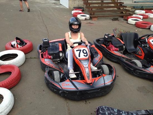 Картинг в Рязани. ULTRA ПОДАРКИ. Купить картинг в Рязани. Попробуйте участие в настоящей гонке и получите порцию незабываемых эмоций. Гонки на картах - это приятно и доступно. Сервис UltraPodarki.ru 8 800 505 95 30. Картинг Рязань, картинг, гонки на картах Рязань, гонки на картах, езда на карте Рязань, езда на карте, купить картинг Рязань, купить картинг, картинг цена Рязань, картинг цена, картинг клуб Рязань, картинг клуб, картинг центр, картинг центр Рязань