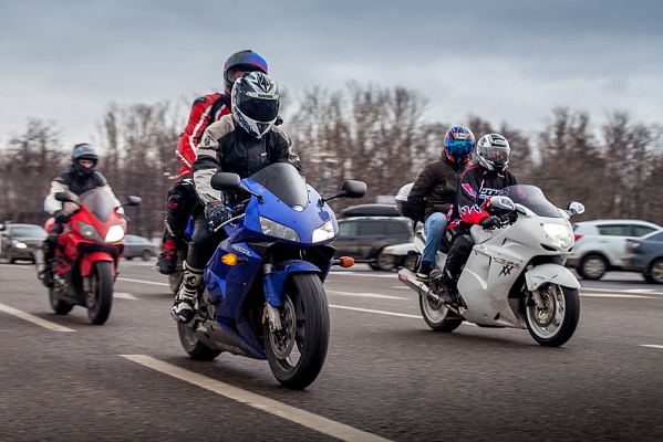 Катание на мотоцикле в Рязани. ULTRA ПОДАРКИ. Купить катание на мотоцикле в Рязани. Попробовав езду на мотоциклах, вы получите порцию адреналина и невероятные эмоции. Сервис: UltraPodarki.ru 8 800 505 95 30.. Катание на мотоцикле в Рязани, прокат мотоциклов Рязань, катание на мотоциклах, прокат мотоцикла, езда на мотоцикле Рязань, езда на мотоцикле, мотопрогулка Рязань, мотопрогулка