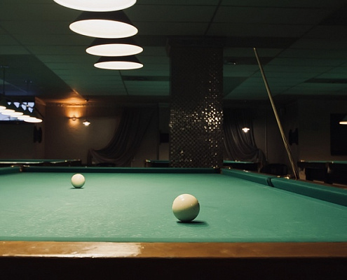 Игра в бильярд Рязань.Ultra Подарки. Игра в бильярд Рязань. Попробуйте настоящий бильярд, в бильярдном клубе. Сервис: UltraPodarki.ru 8 800 505 95 30. Игра в бильярд, игра в бильярд Рязань, русский бильярд, русский бильярд Рязань, бильярдный клуб, бильярдный клуб Рязань, бильярд Рязань, купить бильярд Рязань