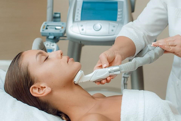 LPG массаж в Рязани. Сервис Ultra Подарки. LPG массаж в Рязани. Попробуйте LPG массаж салоне Рязани. Сервис UltraPodarki.ru 8 800 505 95 30. LPG массаж в Рязани, аппаратный массаж Рязань, моделирующий массаж Рязань, антицеллюлитный массаж Рязань цена, услуга массаж Рязань, профессиональный массаж Рязань, спа салон Рязань, массажный салон Рязань, массаж для похудения Рязань, вакуумный массаж, купить массаж Рязань