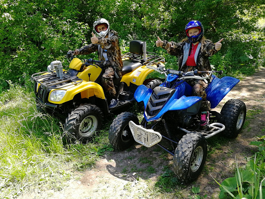 Прокат квадроциклов летом в Рязани. Сервис Ultra Подарки. Подарочный сертификат на прокат квадроциклов летом и зимой в Рязани. Закажите катание на квадроциклах недорого и наслаждайтесь активным отдыхом с друзьями. Выбирайте живописные маршруты для езды на квадроциклах. Сервис UltraPodarki.ru 8800-505-9530. Катание на квадроциклах, Прокат квадроциклов, езда на квадроцикле, прокат квадроциклов Рязань, катание на квадроциклах Рязань, Катание на квадроциклах летом, Катание на квадроциклах зимой, Сертификат на катание на квадроциклах 

