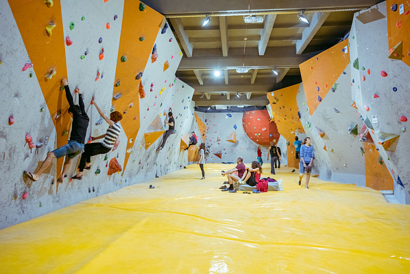 Занятия скалолазанием в Рязани. Ultra Подарки
. Купить занятия по скалолазанию в Рязани. Скалодром укрепляет тело и создаёт положительные эмоции. Сервис UltraPodarki.ru 8 (800) 505 95 30
. Скалолазание Рязань, скалолазание, скалодром Рязань, скалодром, скалолазание школа Рязань, скалолазание школа, купить скалолазание Рязань, купить скалолазание, занятия скалолазание Рязань, занятия скалолазание, уроки скалолазания Рязань, уроки скалолазания