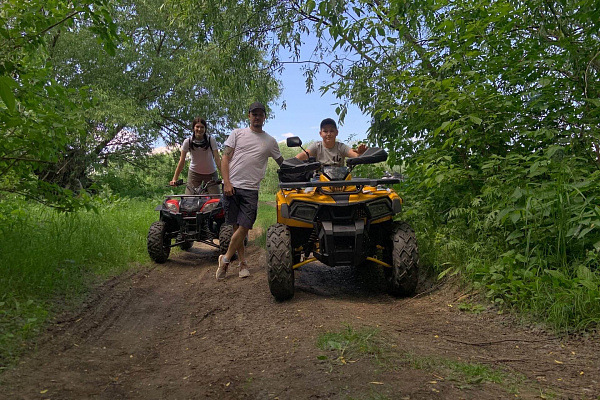 Катание на квадроциклах в Рязани. Сервис Ultra Подарки. Подарочный сертификат на катание на квадроциклах в Рязани. Закажите катание на квадроциклах недорого и наслаждайтесь активным отдыхом с друзьями. Выбирайте живописные маршруты для езды на квадроциклах. Сервис UltraPodarki.ru 8800-505-9530. Катание на квадроциклах, Прокат квадроциклов, езда на квадроцикле, прокат квадроциклов Рязань, катание на квадроциклах Рязань, Катание на квадроциклах зимой, Катание на квадроциклах летом, Сертификат на катание на квадроциклах 

