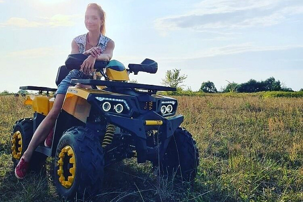 Катание на квадроциклах в Рязани. Сервис Ultra Подарки. Подарочный сертификат на катание на квадроциклах в Рязани. Закажите катание на квадроциклах недорого и наслаждайтесь активным отдыхом с друзьями. Выбирайте живописные маршруты для езды на квадроциклах. Сервис UltraPodarki.ru 8800-505-9530. Катание на квадроциклах, Прокат квадроциклов, езда на квадроцикле, прокат квадроциклов Рязань, катание на квадроциклах Рязань, Катание на квадроциклах зимой, Катание на квадроциклах летом, Сертификат на катание на квадроциклах 

