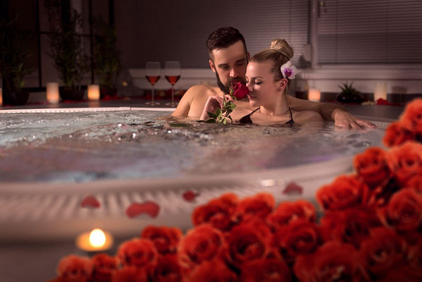 Романтическое свидание в СПА в Рязани. Ultra Подарки. Купить романтическое свидание в СПА в Рязани. Подарите самым близким незабываемые моменты и признайтесь в искренних чувствах. Сервис UltraPodarki.ru 8-800-505-95-30. Романтическое свидание в СПА в Рязани, свидание в Рязани, свидание в СПА, сертификат на свидание в СПА, сертификат на свидание в Рязани, купить свидание, купить свидание Рязань, первое свидание, девушка свидание, СПА, романтическое СПА, романтический вечер, романтические любимому