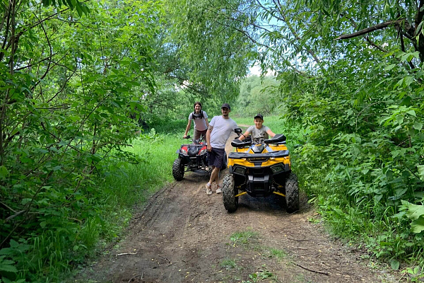 Катание на квадроциклах в Рязани. Сервис Ultra Подарки. Подарочный сертификат на катание на квадроциклах в Рязани. Закажите катание на квадроциклах недорого и наслаждайтесь активным отдыхом с друзьями. Выбирайте живописные маршруты для езды на квадроциклах. Сервис UltraPodarki.ru 8800-505-9530. Катание на квадроциклах, Прокат квадроциклов, езда на квадроцикле, прокат квадроциклов Рязань, катание на квадроциклах Рязань, Катание на квадроциклах зимой, Катание на квадроциклах летом, Сертификат на катание на квадроциклах 

