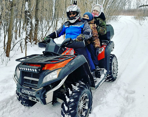 Прокат квадроциклов летом в Рязани. Сервис Ultra Подарки. Подарочный сертификат на прокат квадроциклов летом и зимой в Рязани. Закажите катание на квадроциклах недорого и наслаждайтесь активным отдыхом с друзьями. Выбирайте живописные маршруты для езды на квадроциклах. Сервис UltraPodarki.ru 8800-505-9530. Катание на квадроциклах, Прокат квадроциклов, езда на квадроцикле, прокат квадроциклов Рязань, катание на квадроциклах Рязань, Катание на квадроциклах летом, Катание на квадроциклах зимой, Сертификат на катание на квадроциклах 

