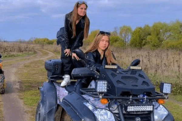 Катание на квадроциклах в Рязани. Сервис Ultra Подарки. Подарочный сертификат на катание на квадроциклах в Рязани. Закажите катание на квадроциклах недорого и наслаждайтесь активным отдыхом с друзьями. Выбирайте живописные маршруты для езды на квадроциклах. Сервис UltraPodarki.ru 8800-505-9530. Катание на квадроциклах, Прокат квадроциклов, езда на квадроцикле, прокат квадроциклов Рязань, катание на квадроциклах Рязань, Катание на квадроциклах зимой, Катание на квадроциклах летом, Сертификат на катание на квадроциклах 

