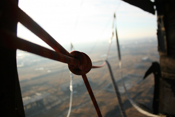 Роупджампинг - прыжки с верёвкой в Рязани. Подарочные сертификаты Ultra Подарки. Роупджампинг в Рязани - Экстремальный оригинальный подарок или подарочный сертификат на Роупджампинг - прыжки с верёвкой. Сервис UltraPodarki.ru 8-800-505-95-30. роупджампинг Рязань, прыжок веревка Рязань, роупджампинг, прыжок веревка, прыжок с веревкой, Подарок, подарочный сертификат, экстрим, экстремальный подарок